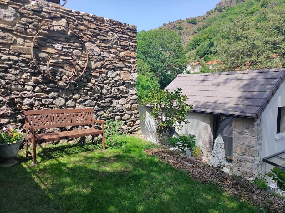 Le Secret Du Moulin, Agreable Tiny House Villefort Villefort  Luaran gambar
