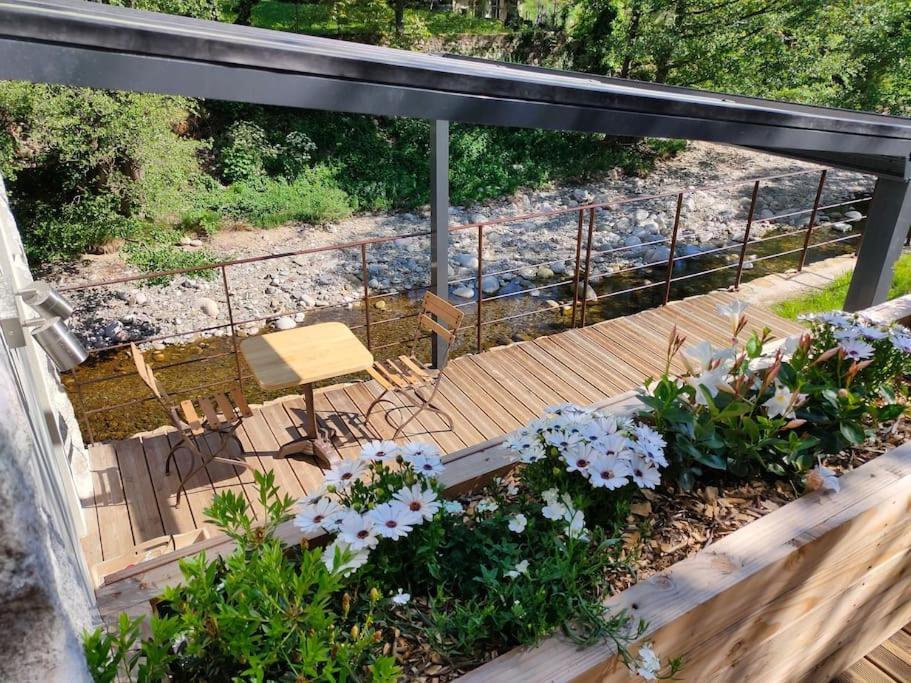 Le Secret Du Moulin, Agreable Tiny House Villefort Villefort  Luaran gambar